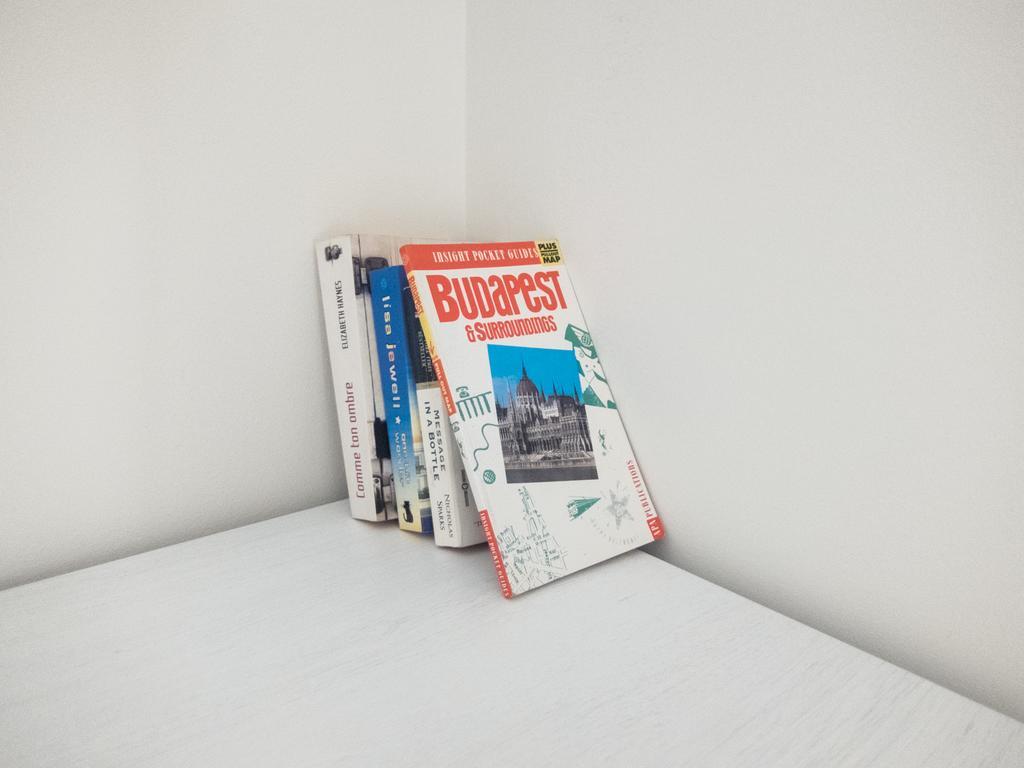 בודפשט Goldcentral Apartment Grand Boulevard מראה חיצוני תמונה
