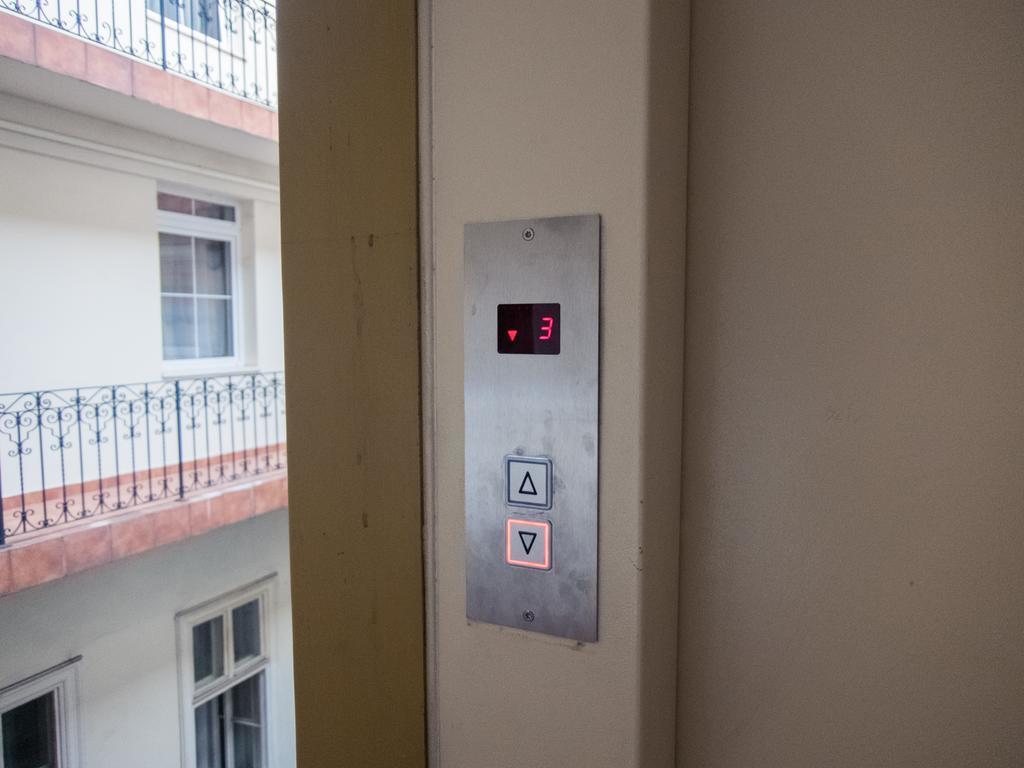 בודפשט Goldcentral Apartment Grand Boulevard מראה חיצוני תמונה