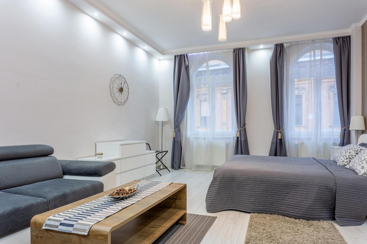 בודפשט Goldcentral Apartment Grand Boulevard מראה חיצוני תמונה