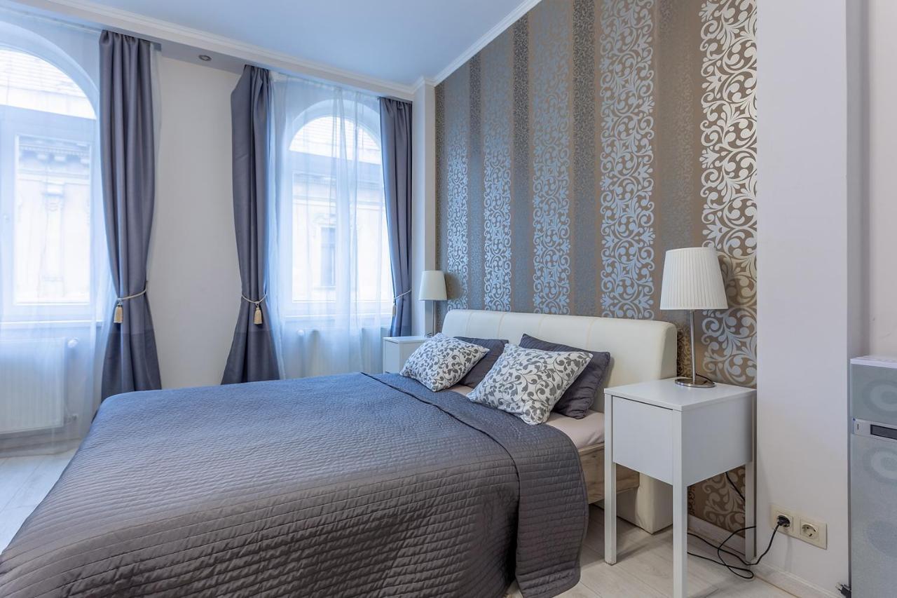 בודפשט Goldcentral Apartment Grand Boulevard מראה חיצוני תמונה