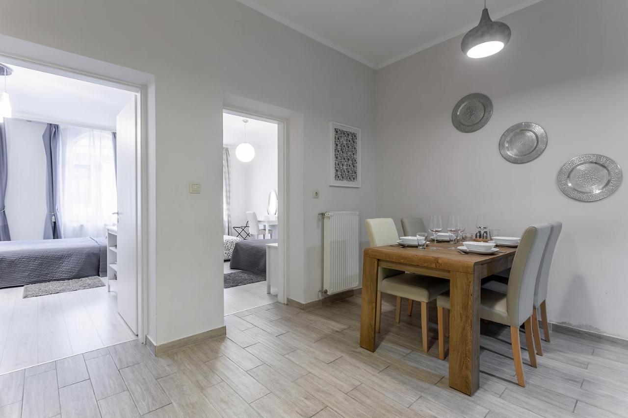 בודפשט Goldcentral Apartment Grand Boulevard מראה חיצוני תמונה