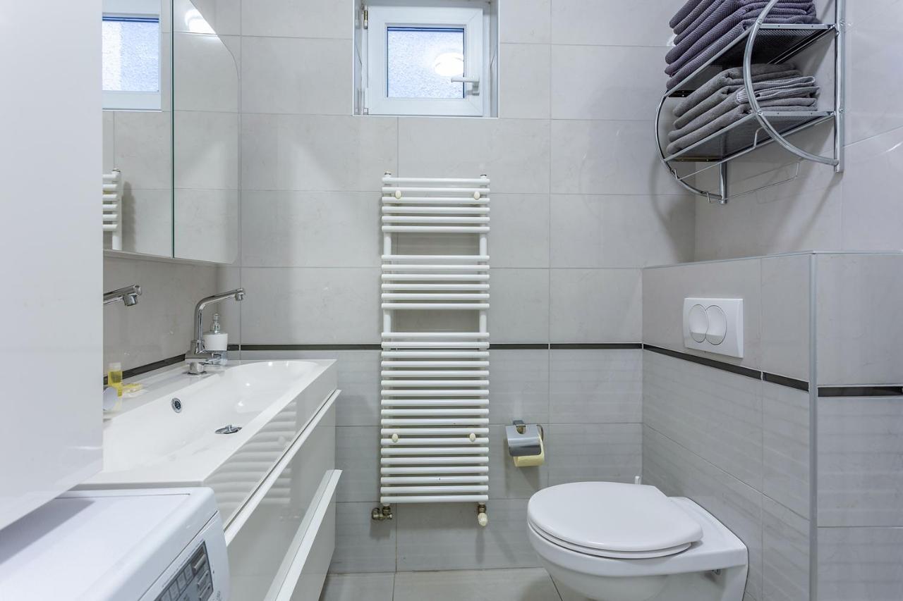 בודפשט Goldcentral Apartment Grand Boulevard מראה חיצוני תמונה